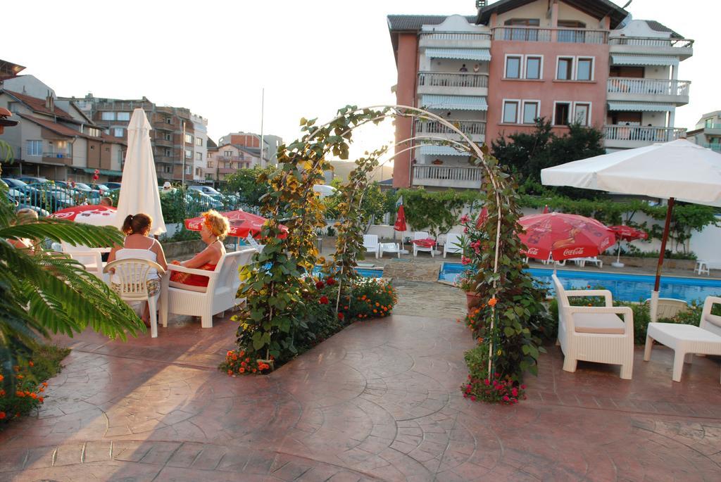 Alba Family Club Hotel Πριμόρσκο Εξωτερικό φωτογραφία