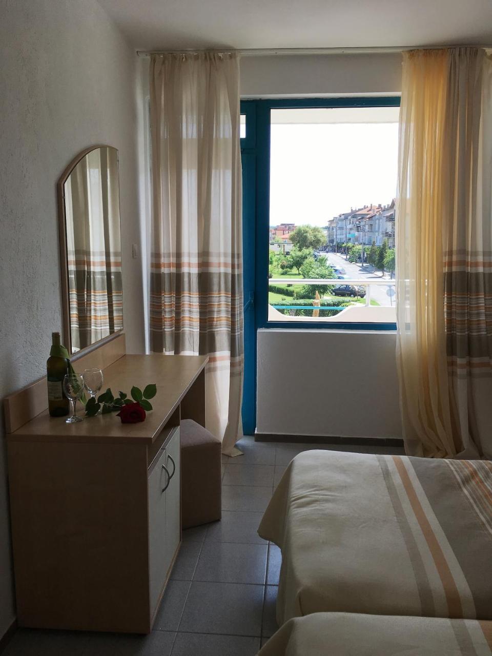 Alba Family Club Hotel Πριμόρσκο Εξωτερικό φωτογραφία